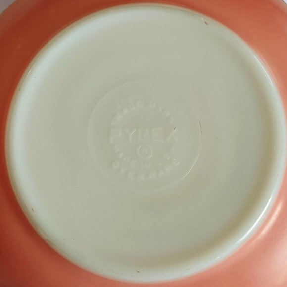 "RARE" Authentic 1950's Pyrex Pink Nesting Mixing Bowls Set of 4 - Picture 12 of 15
